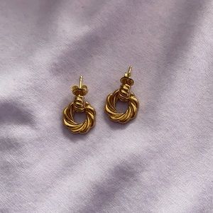 Croissant knocker earrings